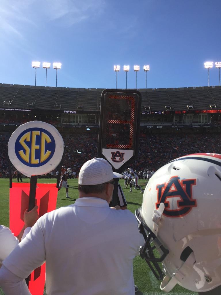 eDown Digital LED Down Marker for Football College Pros Sideline